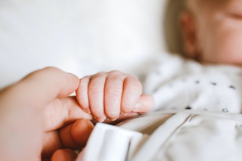 baby handje